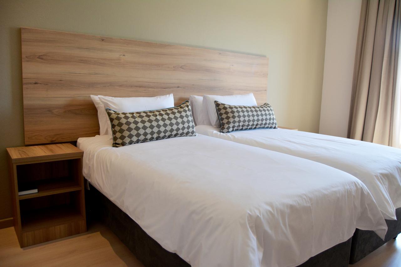 Regal Inn Hotel Midrand Ngoại thất bức ảnh