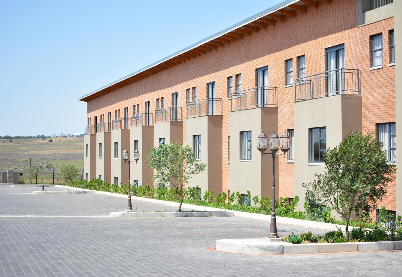 Regal Inn Hotel Midrand Ngoại thất bức ảnh