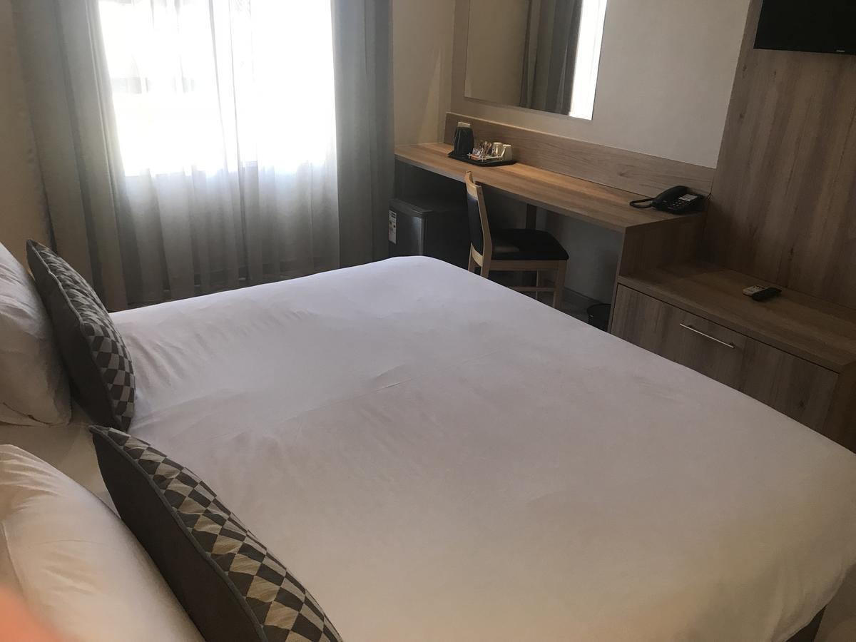 Regal Inn Hotel Midrand Ngoại thất bức ảnh